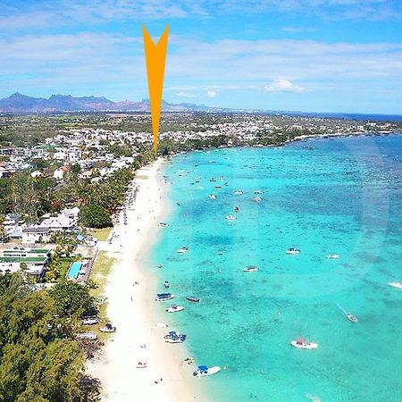 Caro'S Beachfront Trou aux Biches Bagian luar foto