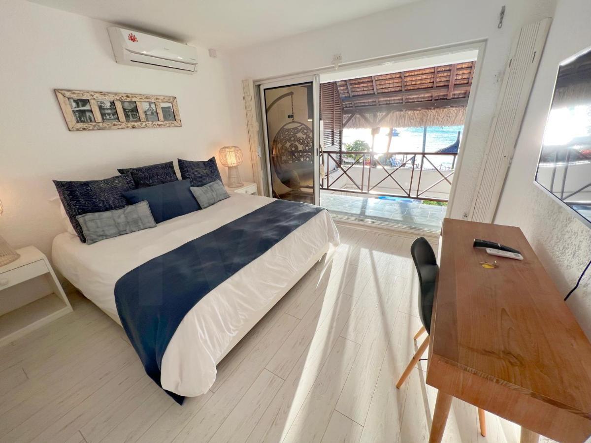 Caro'S Beachfront Trou aux Biches Bagian luar foto