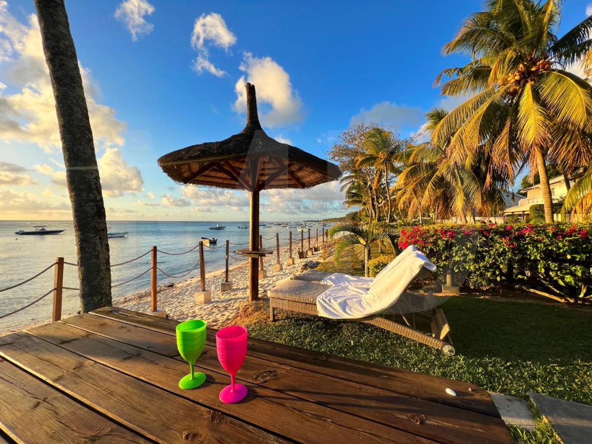 Caro'S Beachfront Trou aux Biches Bagian luar foto