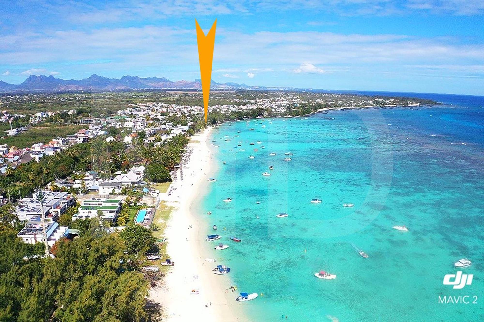 Caro'S Beachfront Trou aux Biches Bagian luar foto