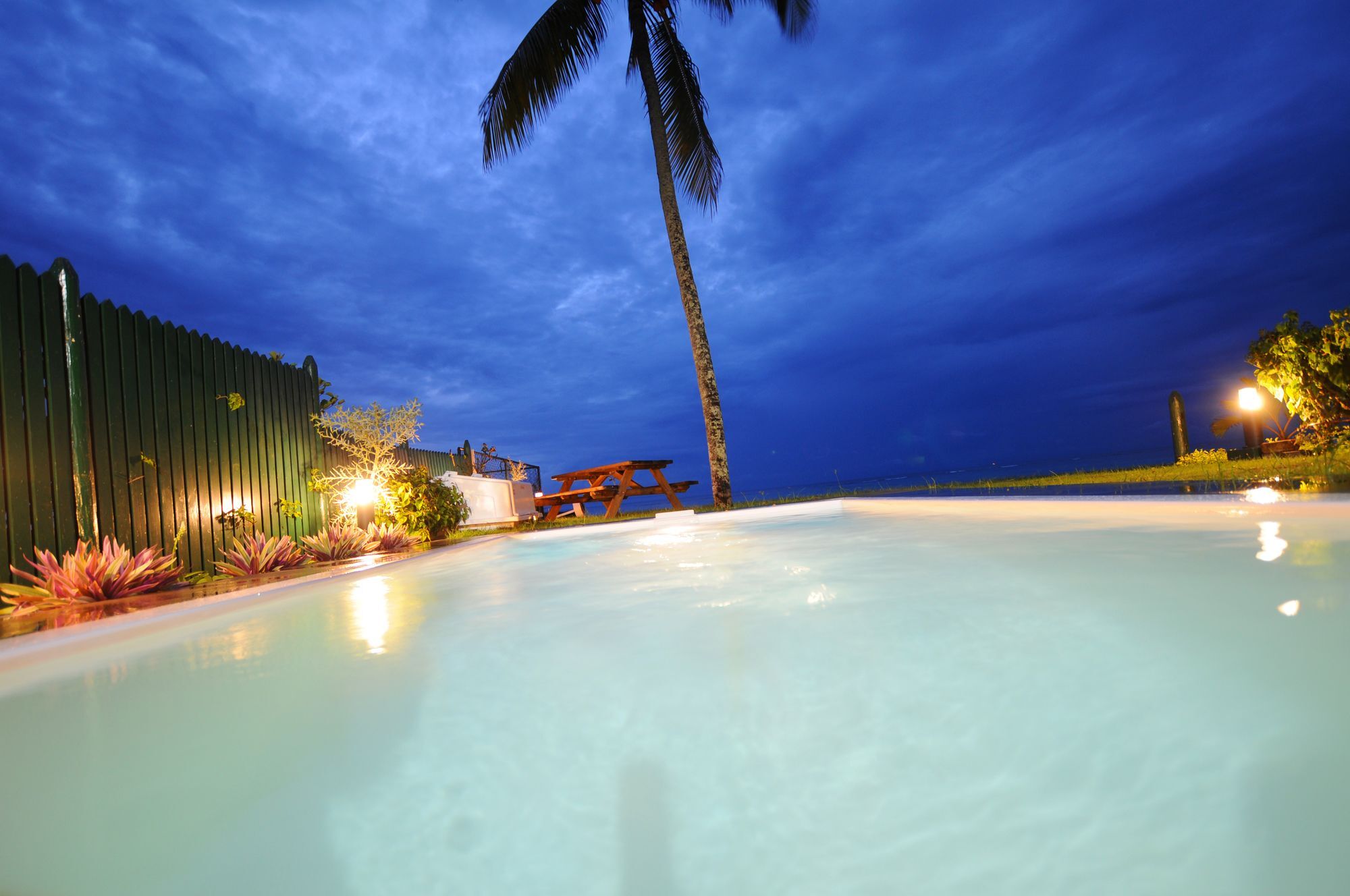 Caro'S Beachfront Trou aux Biches Bagian luar foto